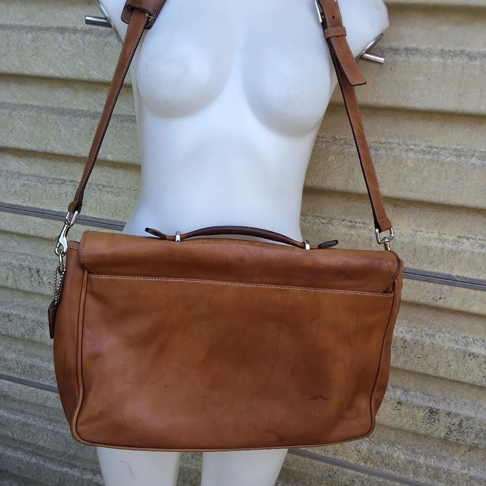 Coach British Tan Vintage Messenger Bag with COA